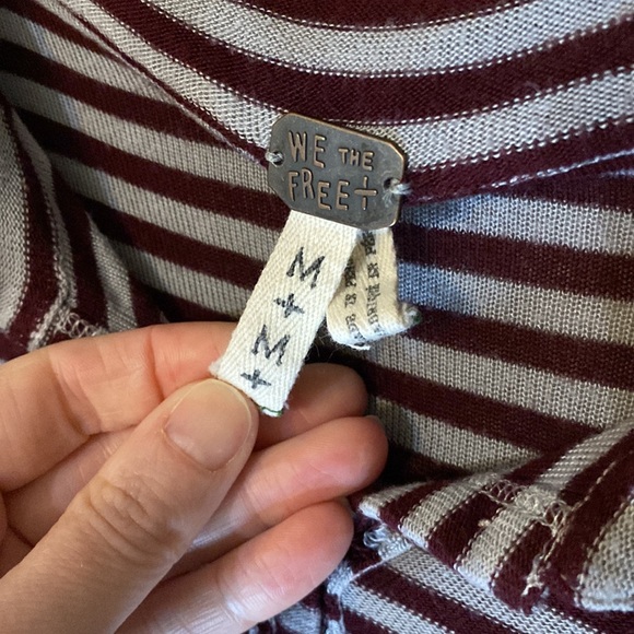 WE THE FREE size M extra long oversized shirt sleeve shirt with slight hi-low - Picture 3 of 5